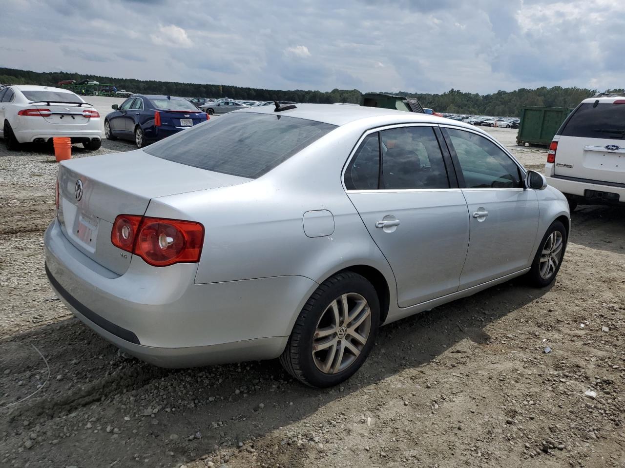 Lot #2857899010 2005 VOLKSWAGEN NEW JETTA