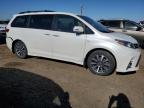 TOYOTA SIENNA XLE photo