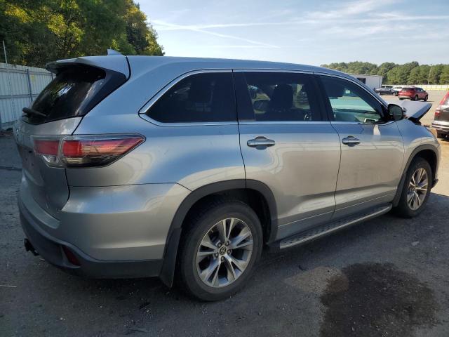 VIN 5TDZKRFHXGS154810 2016 Toyota Highlander, LE no.3