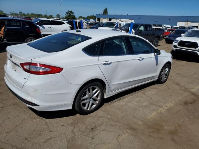 VIN 1FA6P0H70F5109339 2015 Ford Fusion, SE no.3