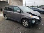 TOYOTA SIENNA LE photo