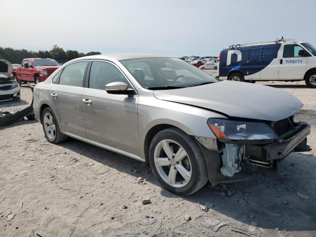 VIN 1VWBH7A30DC033326 2013 VOLKSWAGEN PASSAT no.4