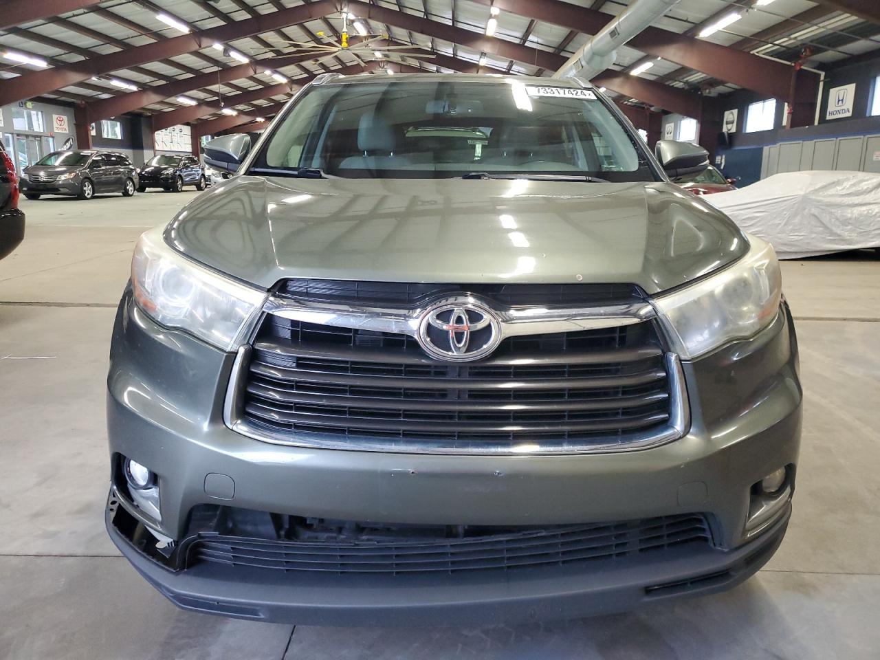 Lot #2857946246 2016 TOYOTA HIGHLANDER