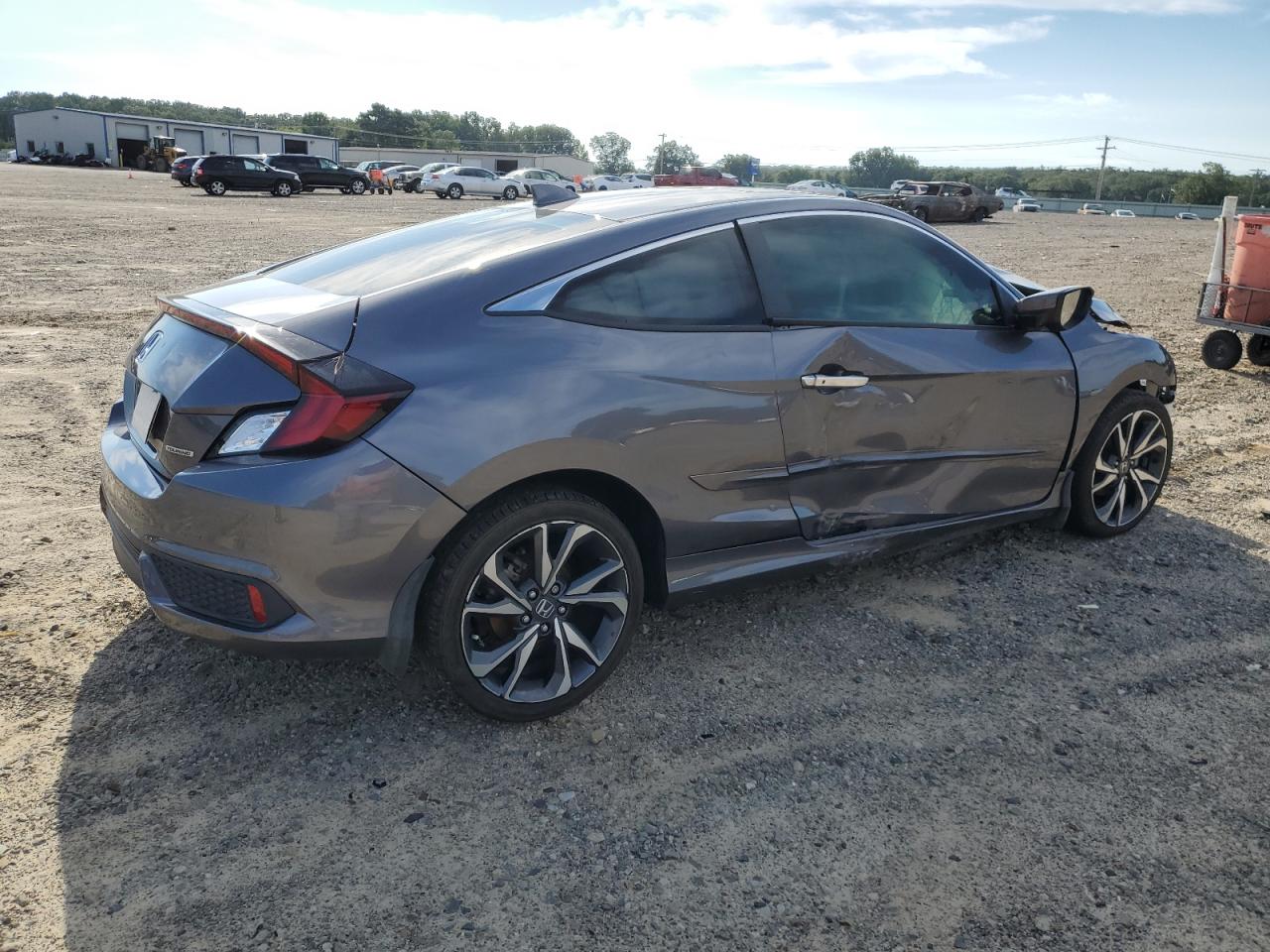 Lot #2943111403 2020 HONDA CIVIC TOUR