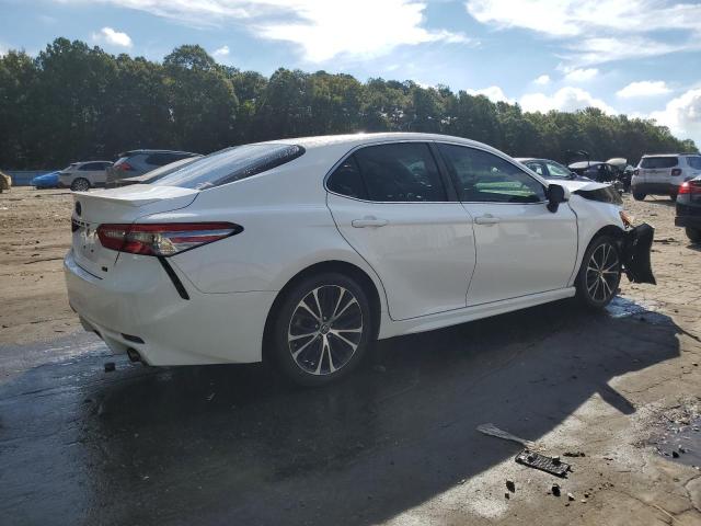 2018 TOYOTA CAMRY L - 4T1B11HK1JU597280