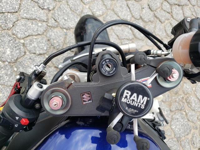 2005 SUZUKI GSX-R1000 - JS1GT76A052105304