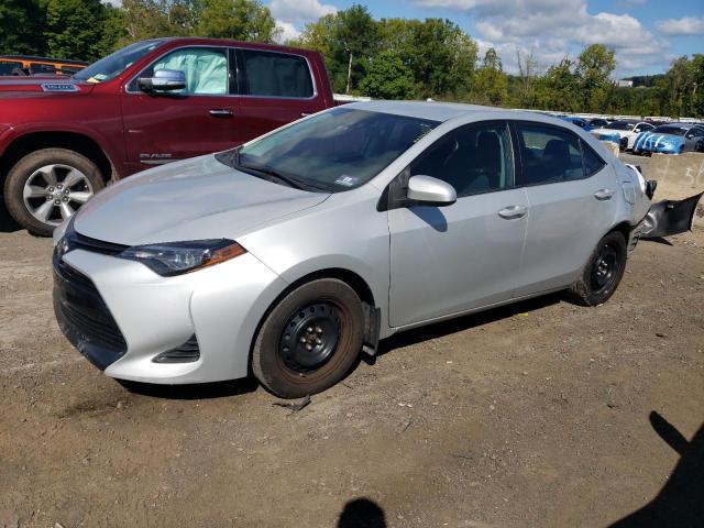 VIN 2T1BURHE9KC195798 2019 Toyota Corolla, L no.1