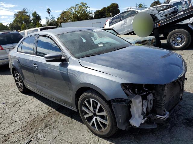 VIN 3VWDB7AJ8HM288450 2017 Volkswagen Jetta, SE no.4