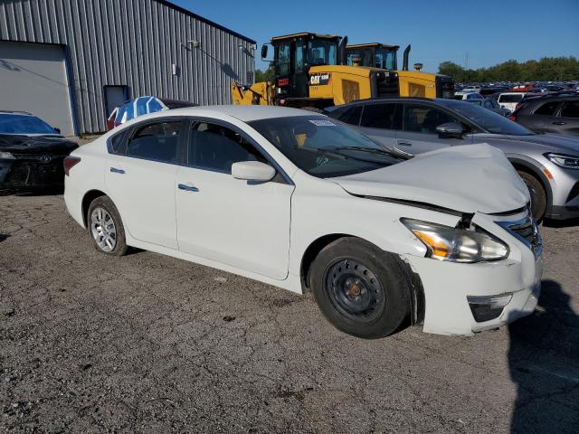 VIN 1N4AL3AP9FN897426 2015 NISSAN ALTIMA no.4