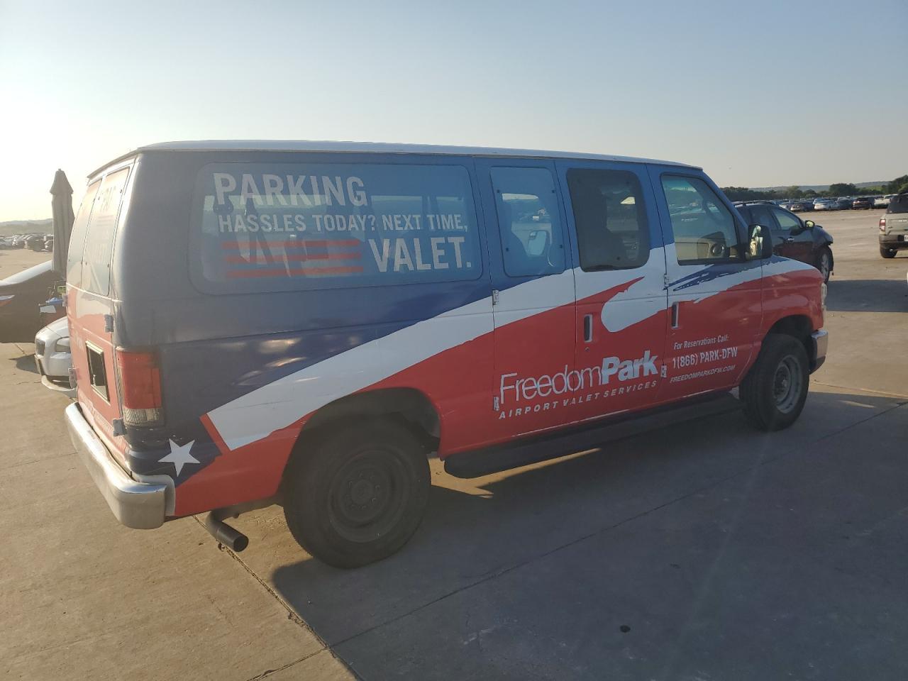 FORD ECONOLINE E350 SUPER DUTY WAGON