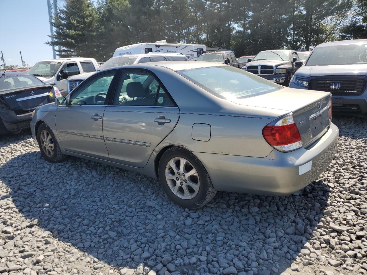 Lot #2879152962 2005 TOYOTA CAMRY LE