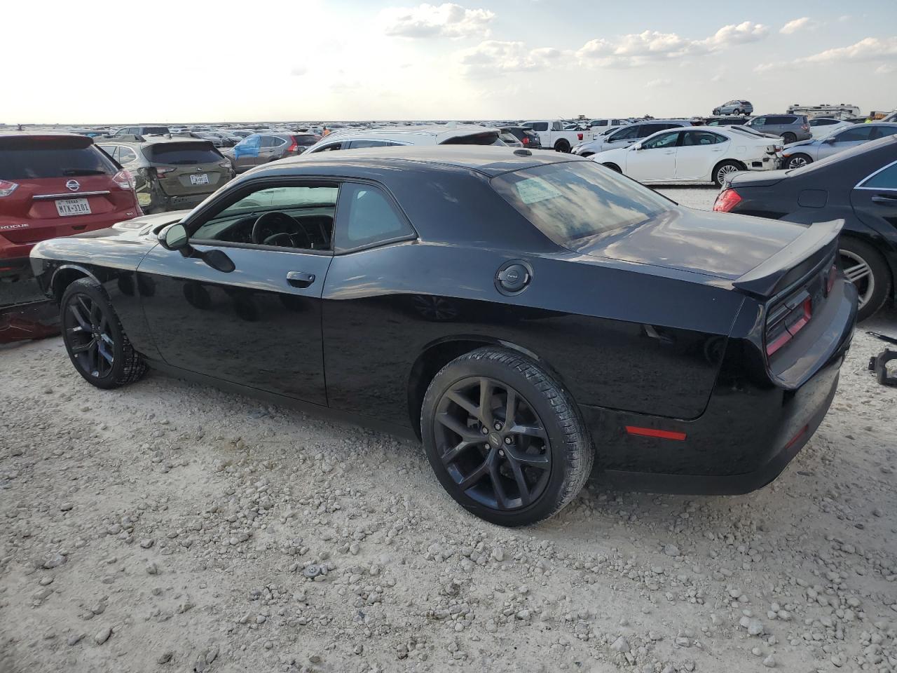 Lot #2898234509 2023 DODGE CHALLENGER