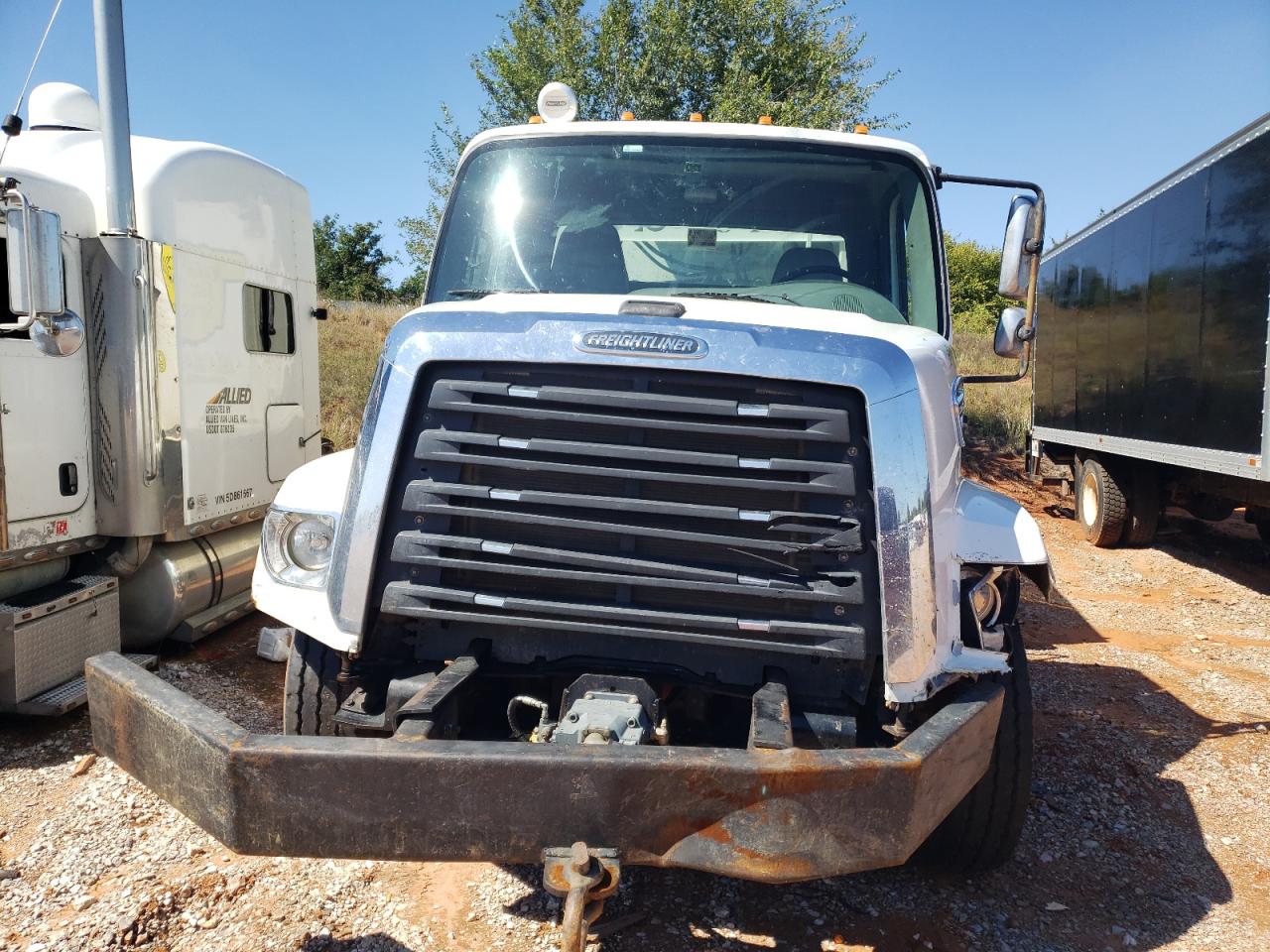 Lot #2893380633 2016 FREIGHTLINER 108SD