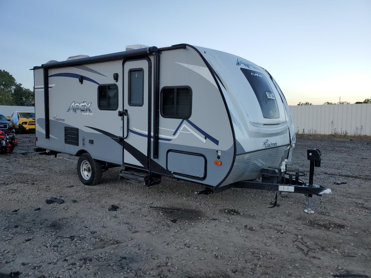 Forest River Coachmen Apex 2020 