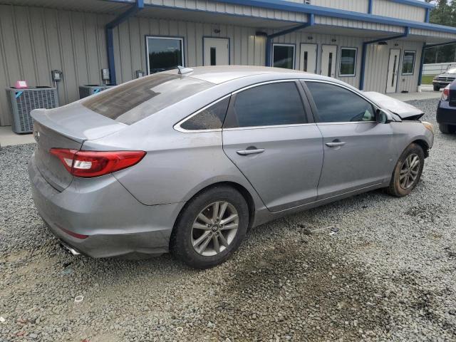 VIN 5NPE24AFXHH436668 2017 Hyundai Sonata, SE no.3