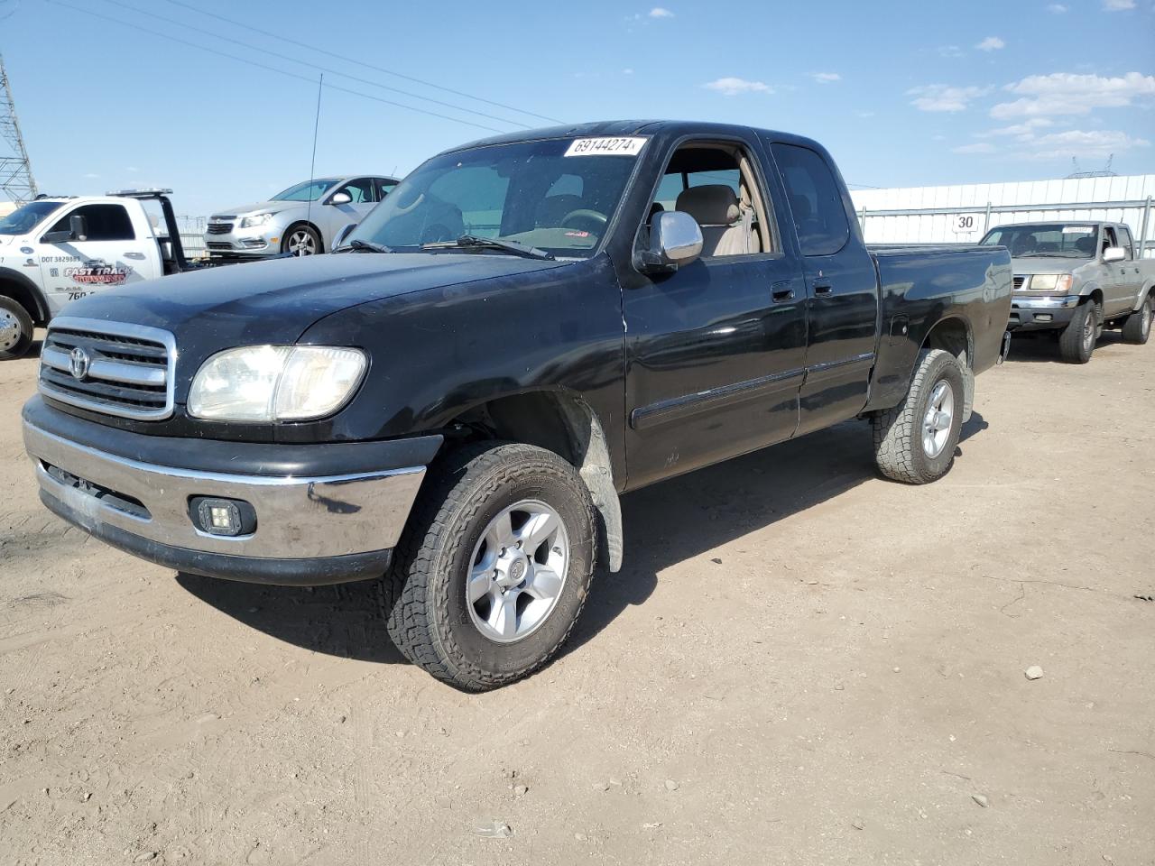 Lot #2811995359 2000 TOYOTA TUNDRA ACC