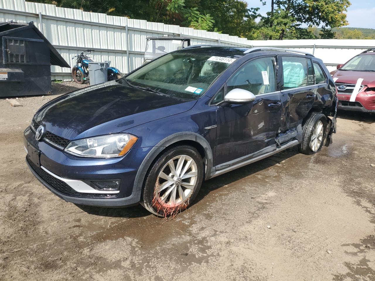 3VWH17AU7HM525914 VOLKSWAGEN GOLF ALLTR 2017