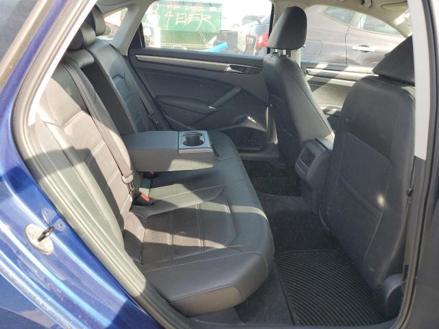 2017 VOLKSWAGEN PASSAT R-L - 1VWDT7A36HC007357