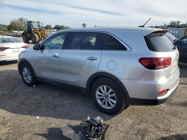 VIN 5XYPG4A57KG489408 2019 KIA Sorento, LX no.2