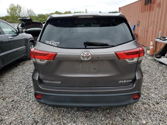 VIN 5TDJZRFH5JS537912 2018 Toyota Highlander, SE no.6