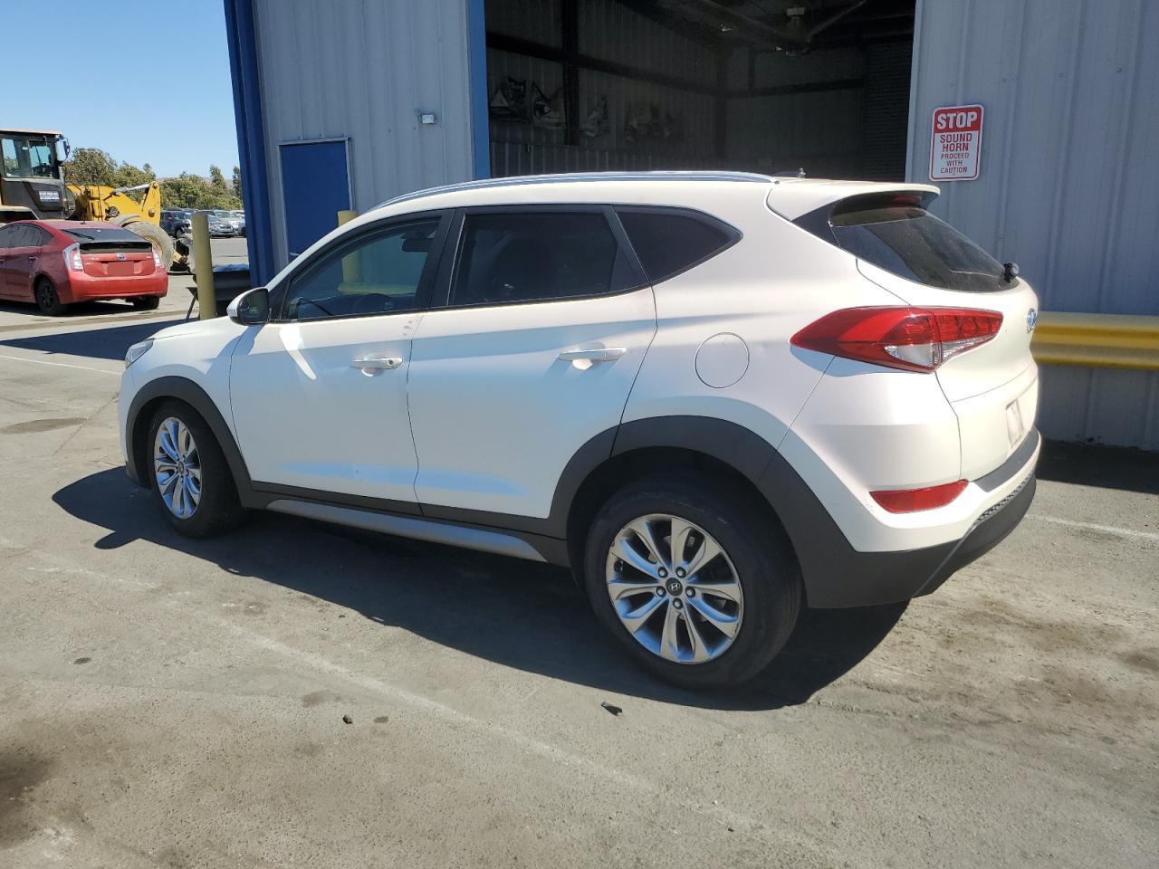 Lot #2988719649 2017 HYUNDAI TUCSON LIM