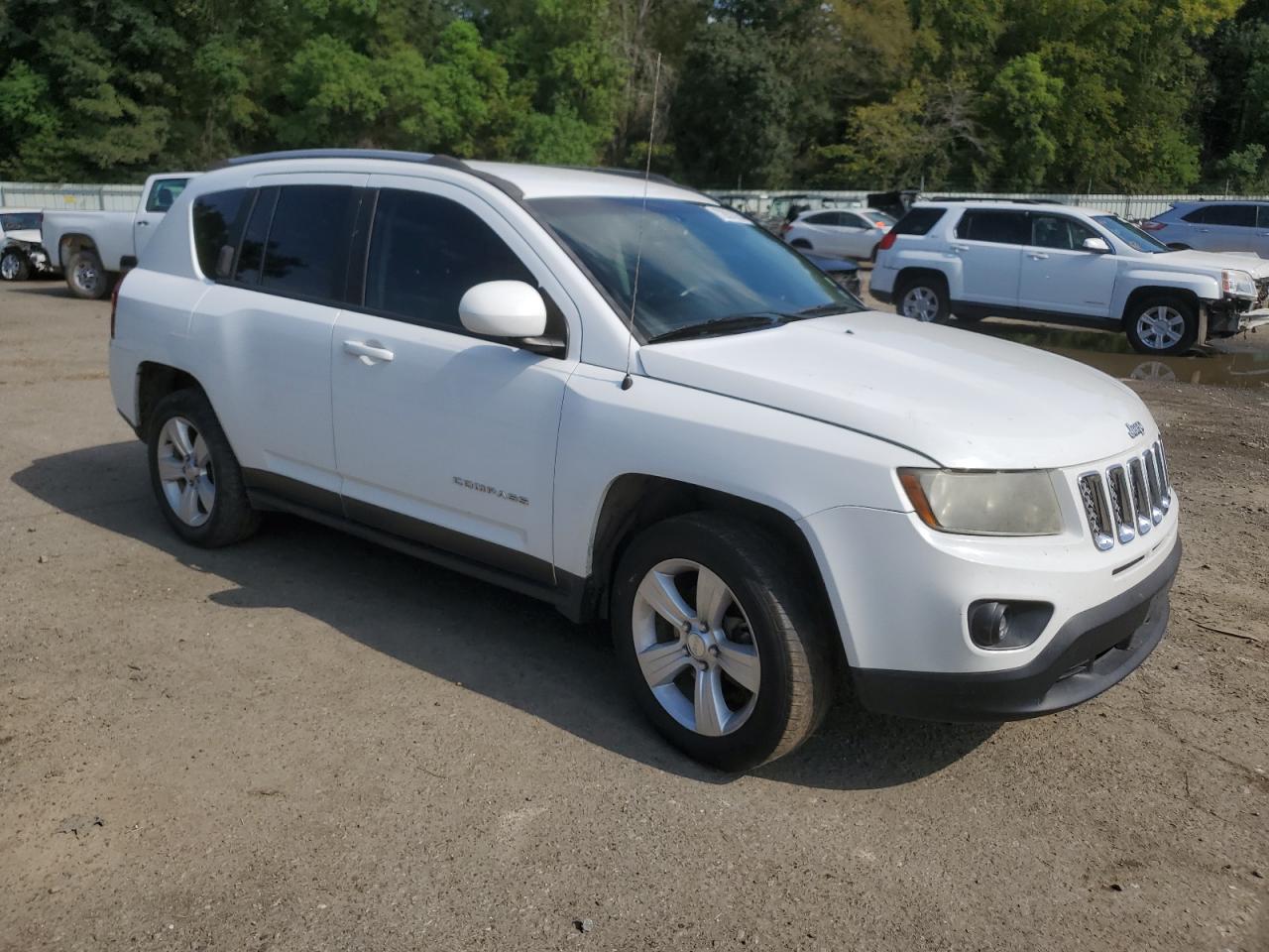 Lot #2888572246 2016 JEEP COMPASS LA