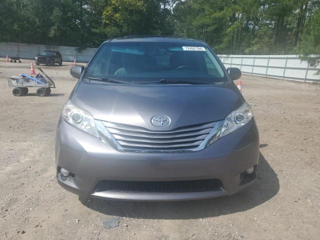 2017 TOYOTA SIENNA XLE 5TDYZ3DC2HS870758  72462104