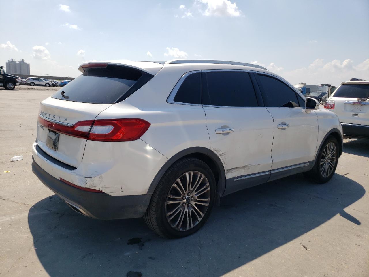 Lot #2926287465 2016 LINCOLN MKX RESERV