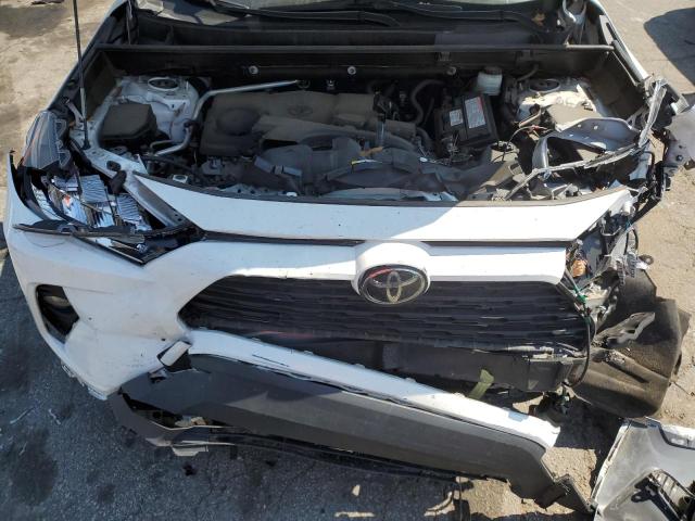 2019 TOYOTA RAV4 XLE - JTMP1RFV4KD046008