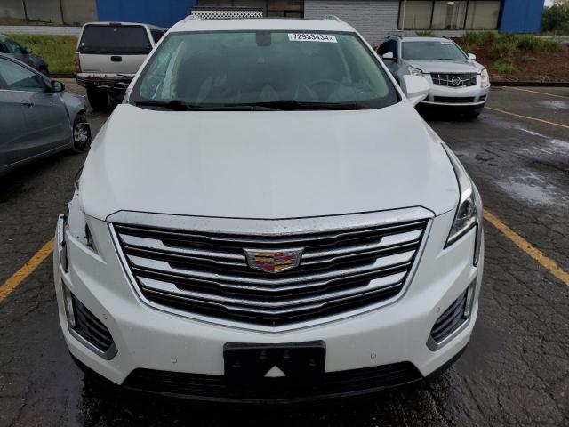 VIN 1GYKNCRS8JZ146170 2018 Cadillac XT5, Luxury no.5