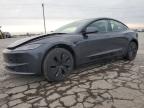 TESLA MODEL 3 снимка