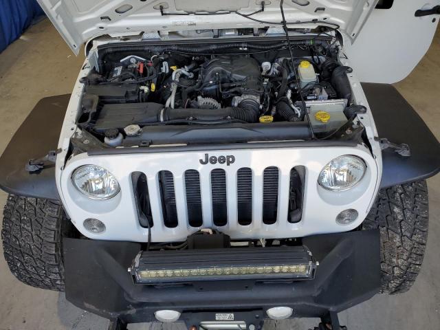 VIN 1C4HJWDGXFL520059 2015 Jeep Wrangler, Sport no.12