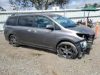 TOYOTA SIENNA SE photo