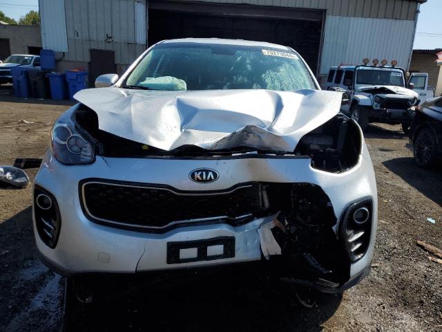 VIN KNDPMCAC3H7246511 2017 KIA Sportage, LX no.5