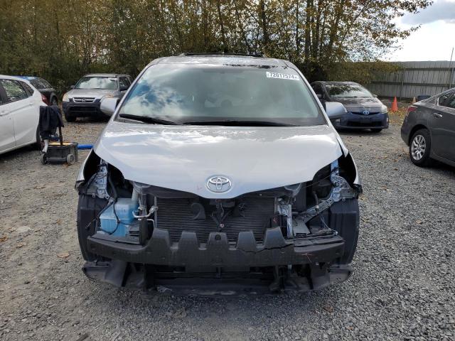 VIN 5TDYZ3DC1HS809465 2017 Toyota Sienna, Xle no.5