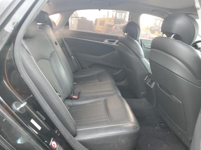 2015 HYUNDAI GENESIS 3. - KMHGN4JE6FU068219