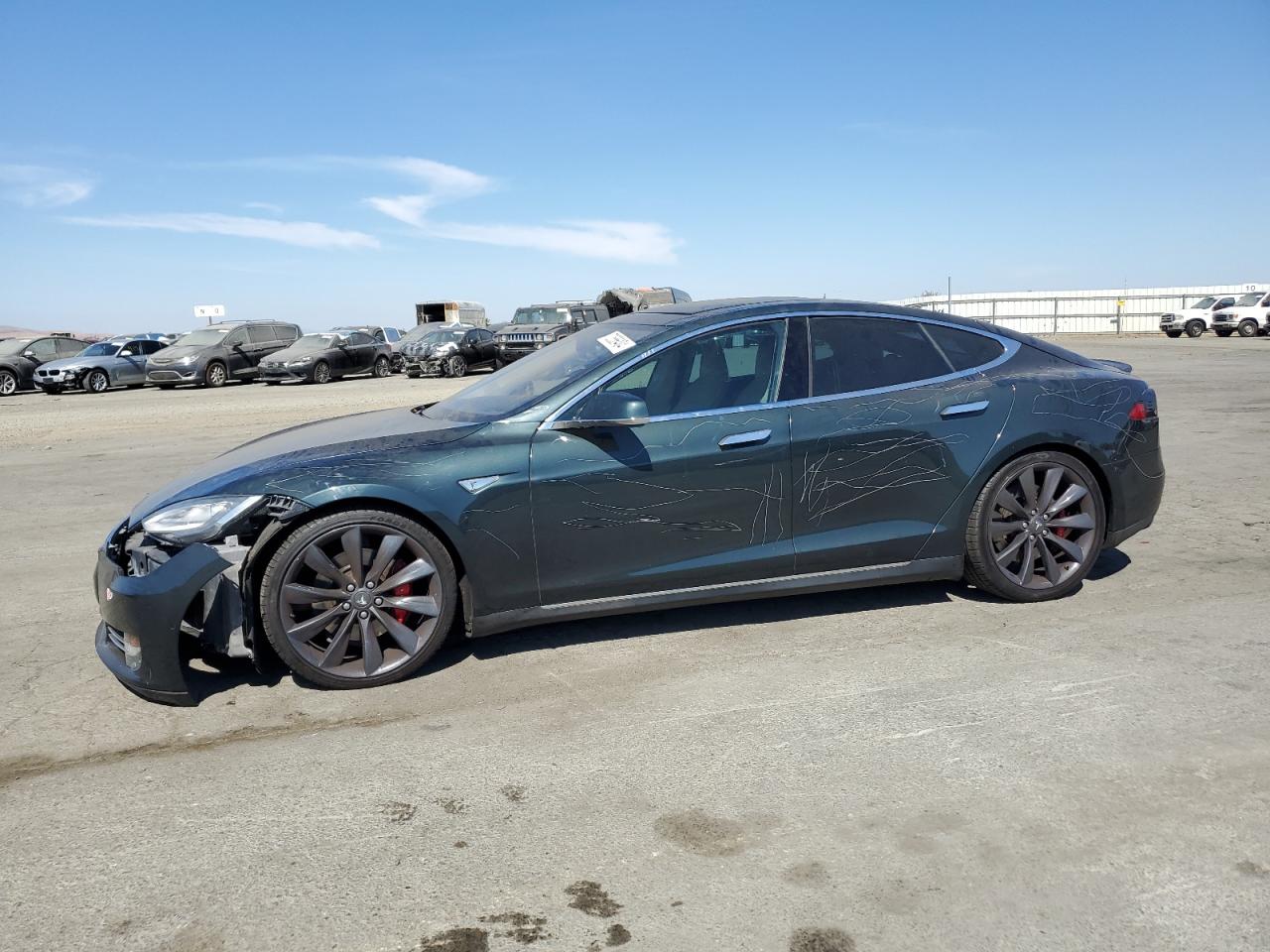 Lot #2989403656 2014 TESLA MODEL S