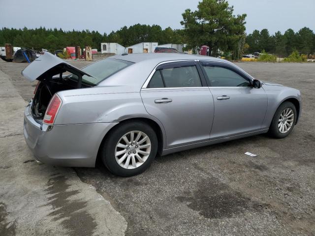 VIN 2C3CCAAG4DH627134 2013 Chrysler 300 no.3