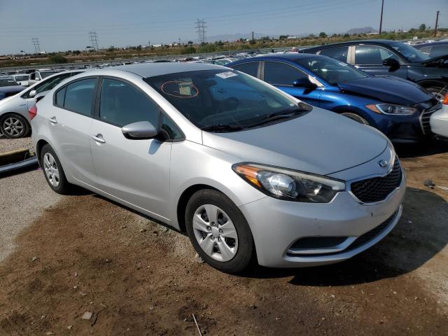 VIN KNAFK4A68G5591221 2016 KIA Forte, LX no.4