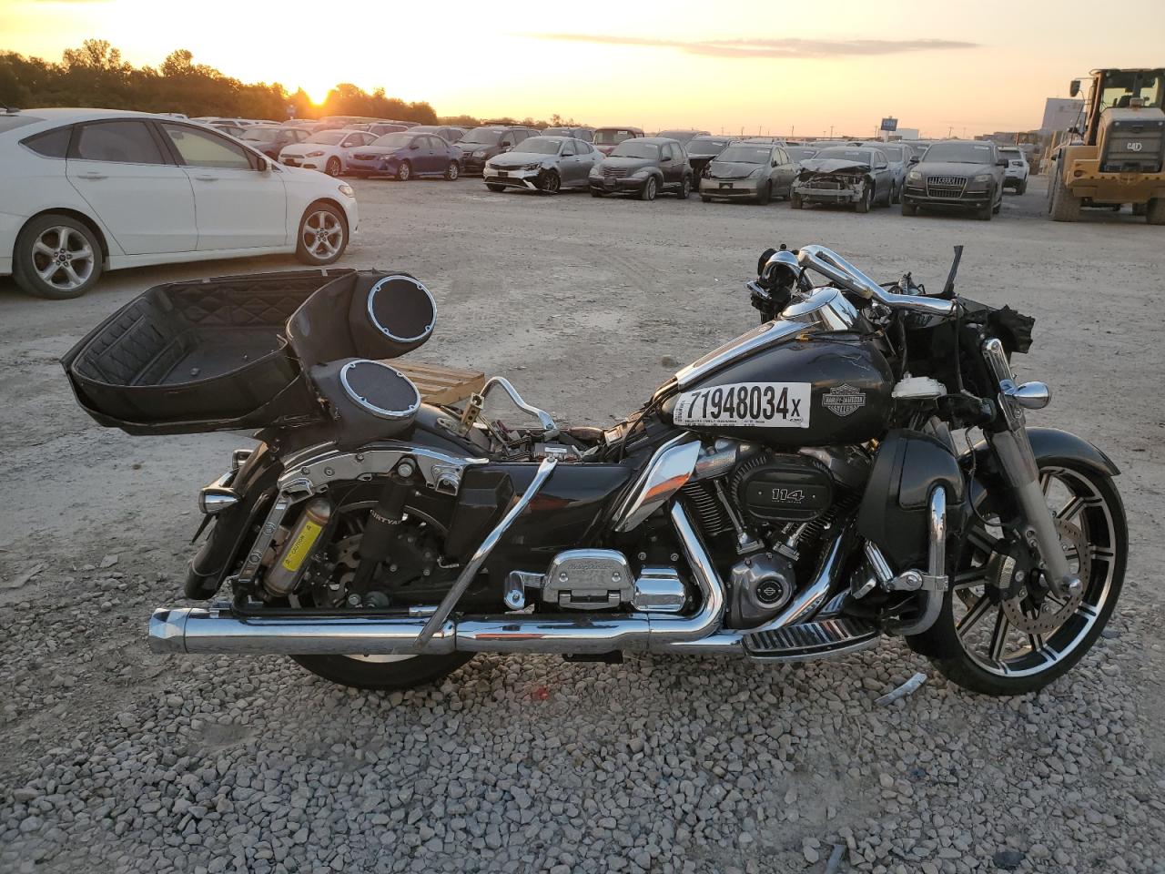 1HD1FVC22KB657899 HARLEY-DAVIDSON FLHT 2019