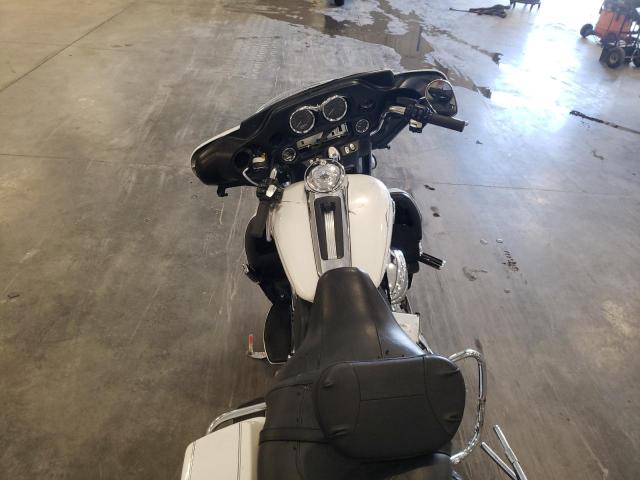2012 HARLEY-DAVIDSON FLHTCU ULT - 1HD1FCM1XCB630638