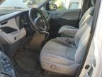 TOYOTA SIENNA LE photo