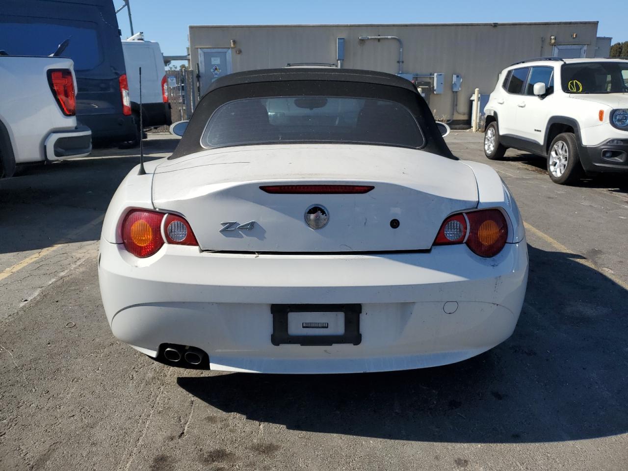 Lot #3034407077 2004 BMW Z4 2.5