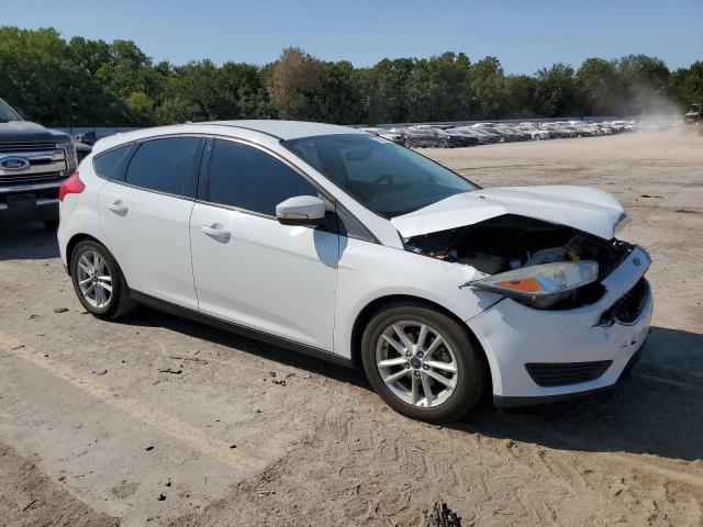 VIN 1FADP3K29GL298253 2016 Ford Focus, SE no.4