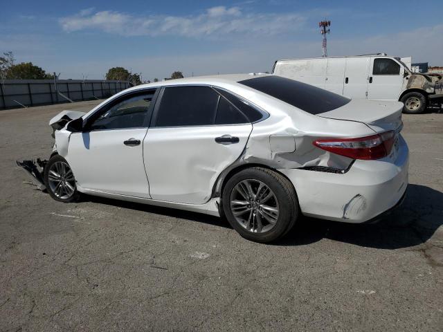 VIN 4T1BF1FK8FU101225 2015 Toyota Camry, LE no.2