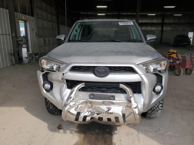 2015 TOYOTA 4RUNNER SR - JTEBU5JR0F5224349
