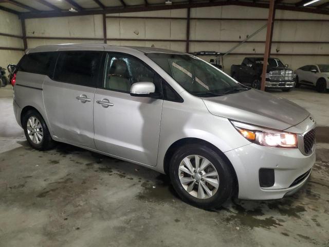 VIN KNDMB5C11H6240793 2017 KIA Sedona, LX no.4