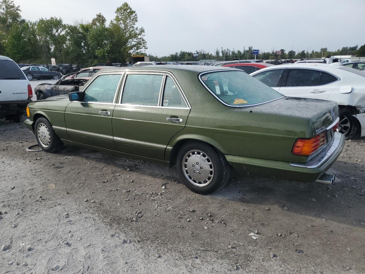 MERCEDES-BENZ 560 SEL 1990 green  gas WDBCA39E4LA548591 photo #3