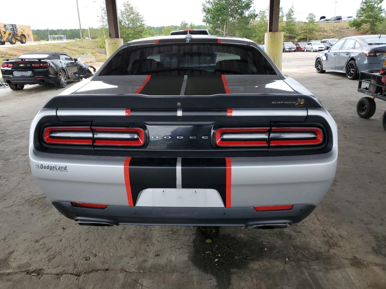 Lot #2994123361 2020 DODGE CHALLENGER