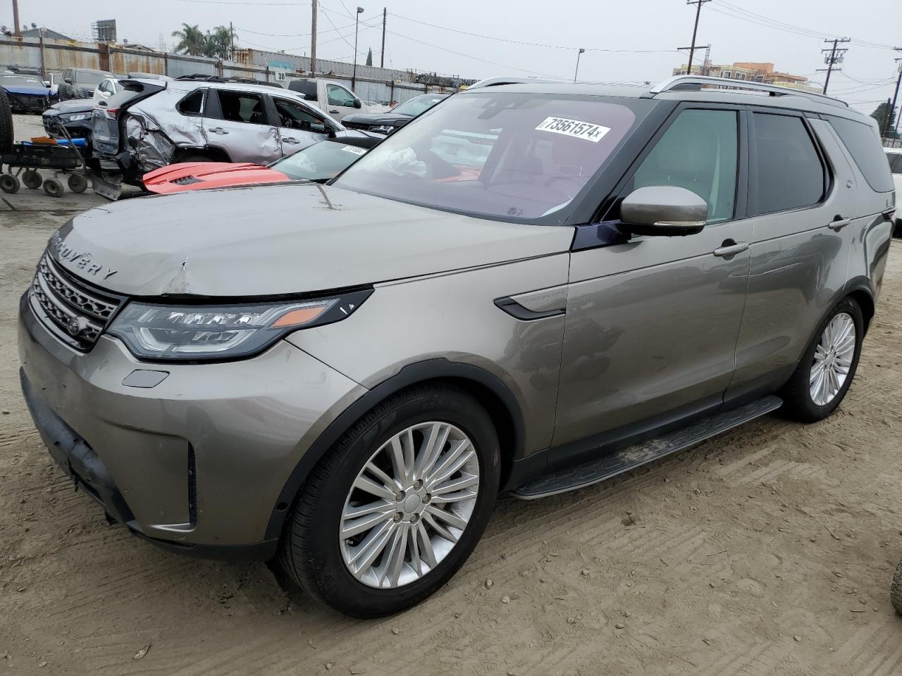 Land Rover Discovery 2019 SE